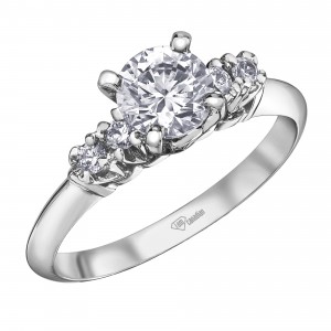 Women diamonds ring 14kt AM537